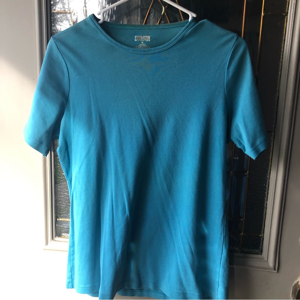 Duluth Trading Tee, Turquoise, Size M, good condition